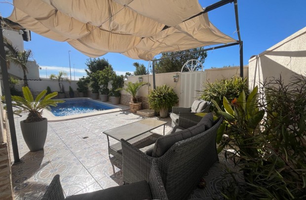 Revente - Detached House / Villa - Playa Flamenca - Orihuela Costa