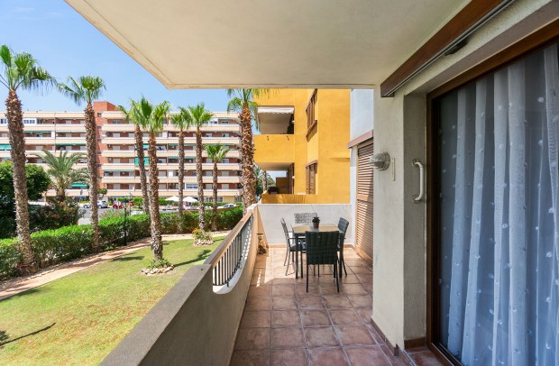 Revente - Apartment - Punta Prima - La Entrada