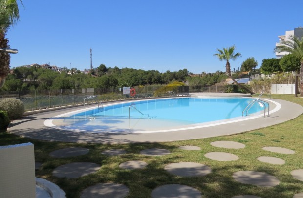 Revente - Apartment - Orihuela Costa - Villamartín