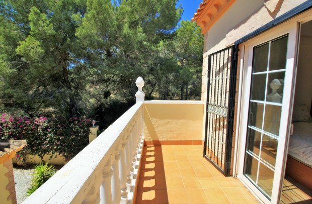 Resale - Detached House / Villa - Villamartin - Los Dolses