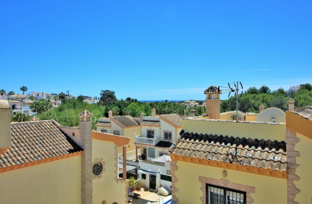 Revente - Detached House / Villa - Villamartin - Los Dolses