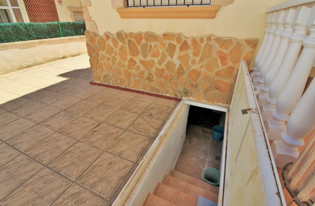 Resale - Detached House / Villa - Villamartin - Los Dolses