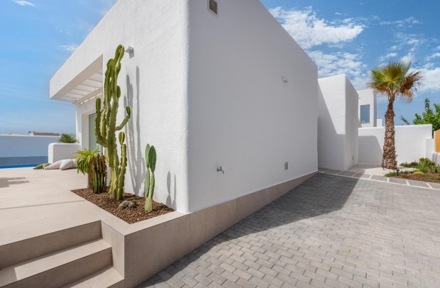 New Build - Detached House / Villa - Dolores - polideportivo