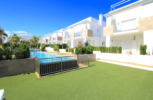 Revente - Detached House / Villa - Ciudad Quesada