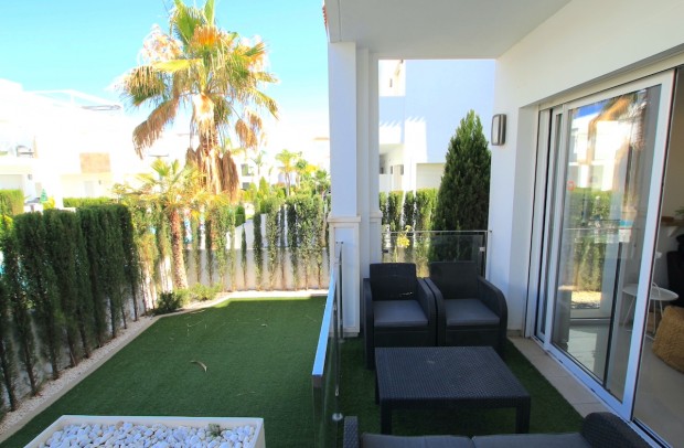 Revente - Detached House / Villa - Ciudad Quesada