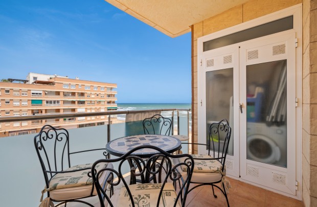 Resale - Apartment - Torrevieja - La Mata