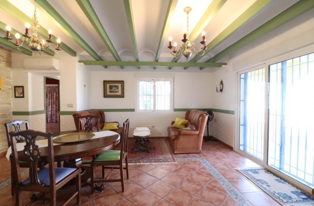 Revente - Detached House / Villa - Orihuela Costa - Los Dolses