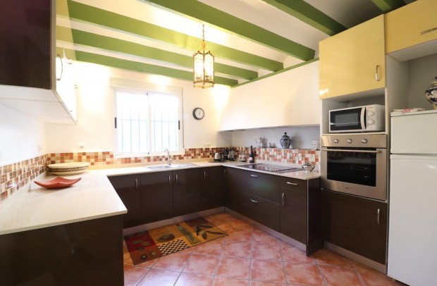 Resale - Detached House / Villa - Orihuela Costa - Los Dolses