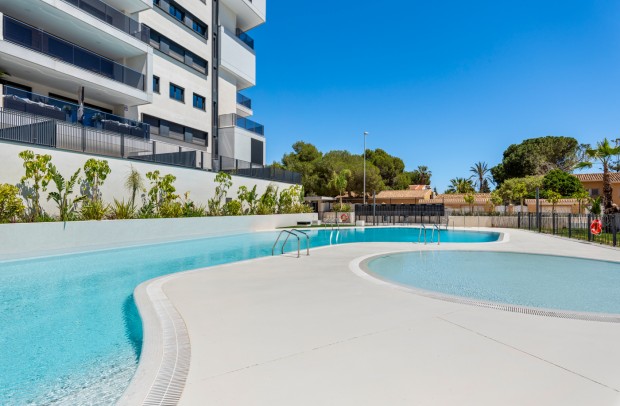 Resale - Apartment - Orihuela Costa - Campoamor