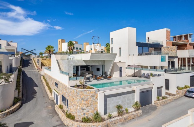 Resale - Detached House / Villa - Ciudad Quesada