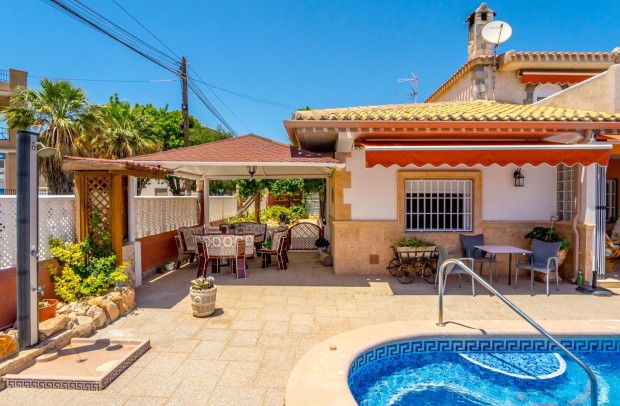 Resale - Detached House / Villa - Orihuela Costa - Campoamor