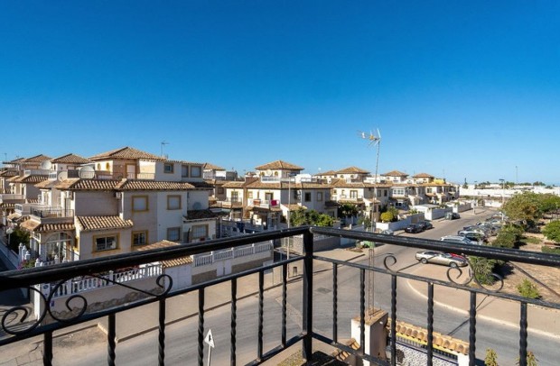 Reventa - Detached House / Villa - Orihuela Costa - Punta Prima