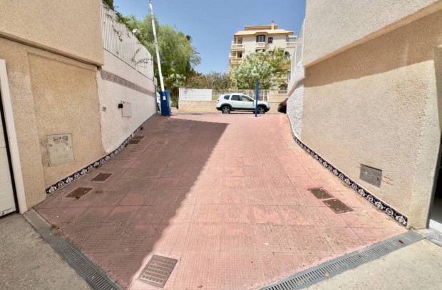 Resale - Detached House / Villa - Guardamar del Segura - El moncayo