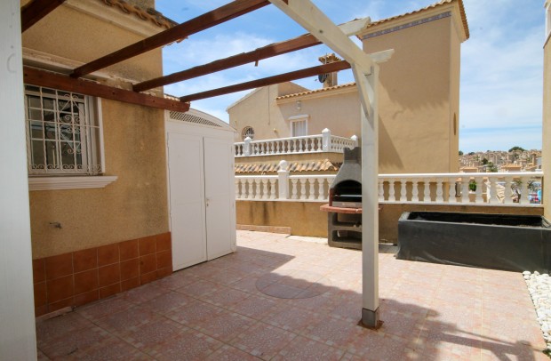 Revente - Detached House / Villa - Orihuela Costa