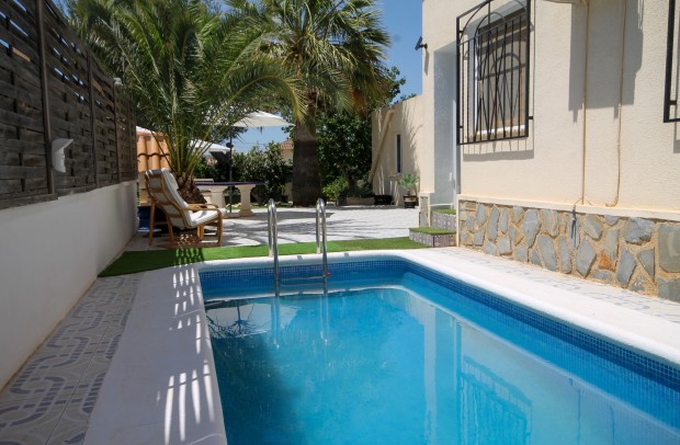 Revente - Detached House / Villa - San Miguel de Salinas