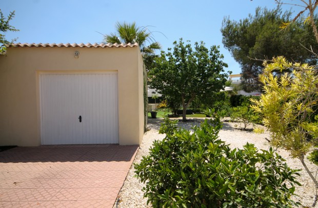 Reventa - Detached House / Villa - San Miguel de Salinas