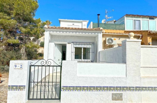 Resale - Town house - Orihuela Costa - Villamartin