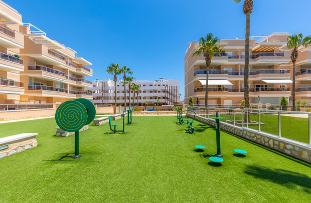 Resale - Apartment - Orihuela Costa - Villamartín-Las Filipinas