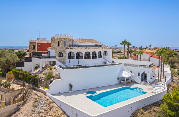 Revente - Detached House / Villa - Ciudad Quesada