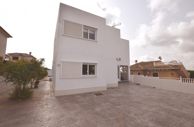 Resale - Detached House / Villa - San Fulgencio - La Marina