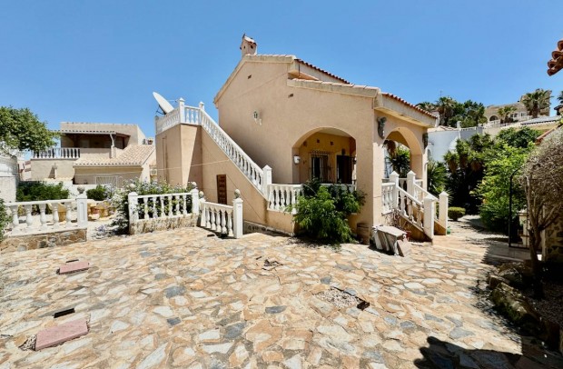 Resale - Detached House / Villa - Ciudad Quesada