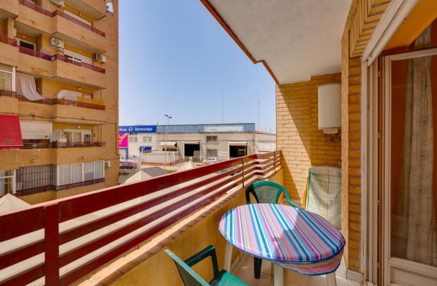 Resale - Apartment - Torrevieja - El molino