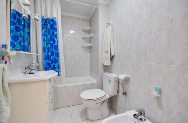 Revente - Apartment - Torrevieja - El molino