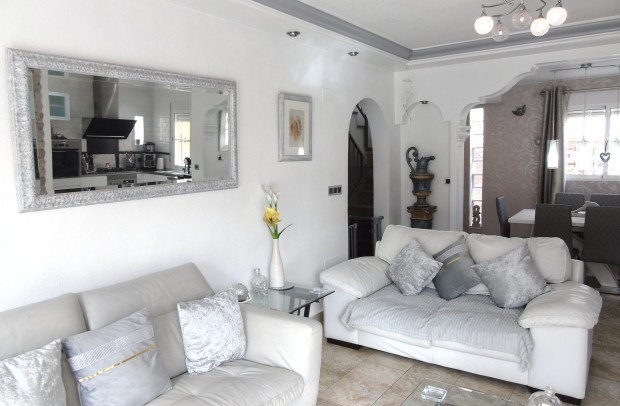 Resale - Detached House / Villa - El galán