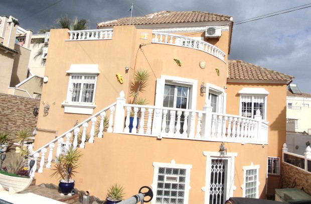 Resale - Detached House / Villa - El galán