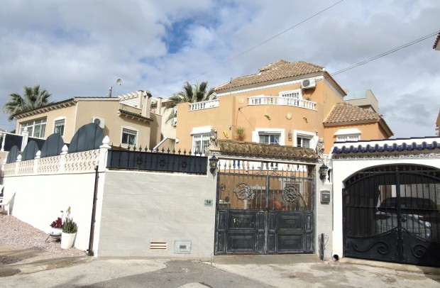 Resale - Detached House / Villa - El galán