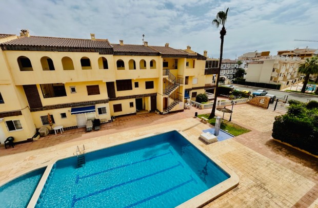 Resale - Apartment - Torrevieja - Punta Prima