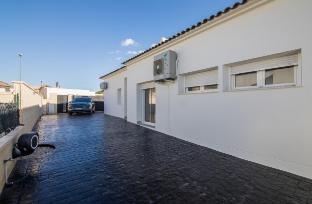 Nouvelle construction - Detached House / Villa - Pinoso - Campo