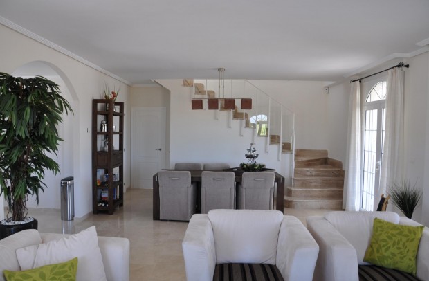 Nouvelle construction - Detached House / Villa - Pinoso - Campo