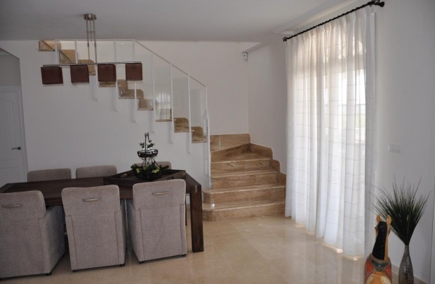 Nouvelle construction - Detached House / Villa - Pinoso - Campo