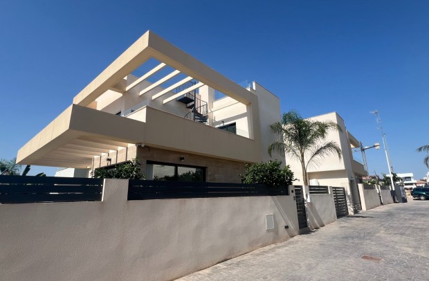 Revente - Detached House / Villa - Los Montesinos - La Herrada