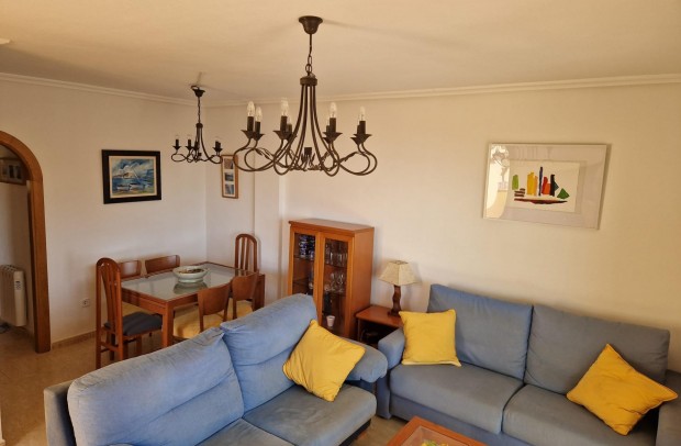 Resale - Apartment - Orihuela Costa - Campoamor