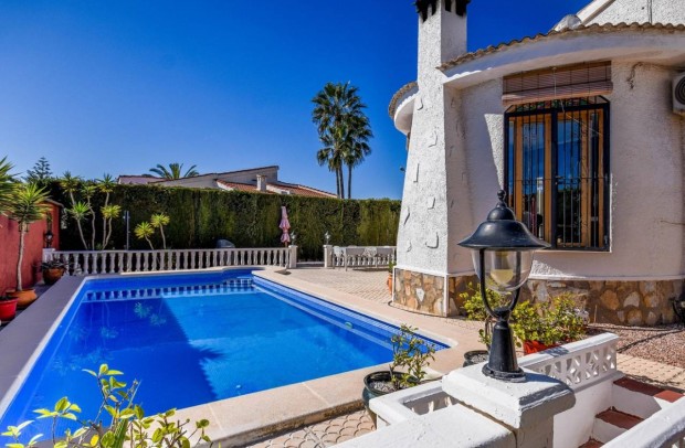 Reventa - Detached House / Villa - Ciudad Quesada