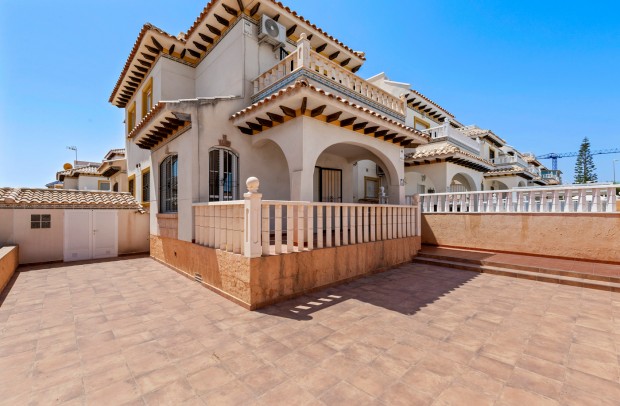 Resale - Town house - Orihuela Costa - Lomas de Cabo Roig