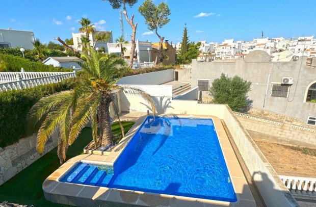 Resale - Semi-Detached - Torrevieja - Los Balcones - Los Altos del Edén