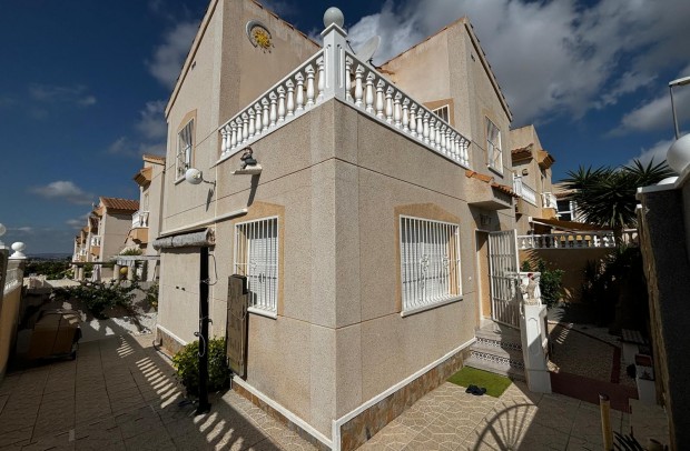 Revente - Detached House / Villa - Ciudad Quesada