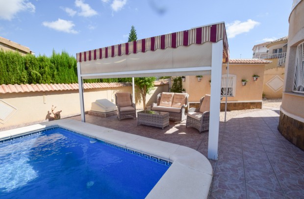 Resale - Detached House / Villa - Ciudad Quesada