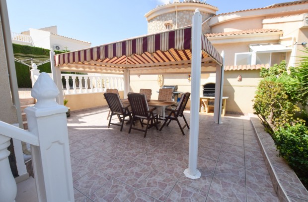 Resale - Detached House / Villa - Ciudad Quesada