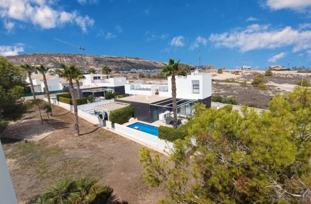 Resale - Town house - Algorfa - La Finca Golf Resort