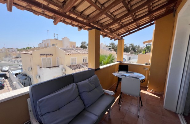 Revente - Detached House / Villa - Orihuela - Villamartín