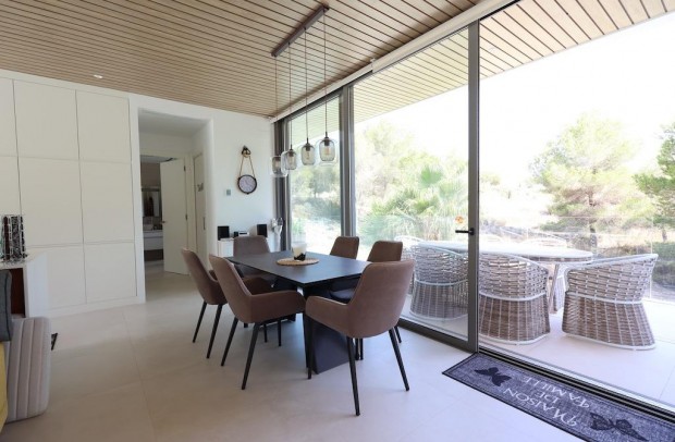 Resale - Detached House / Villa - Orihuela - Las Colinas Golf Resort