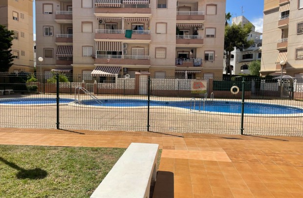 Revente - Apartment - Torrevieja