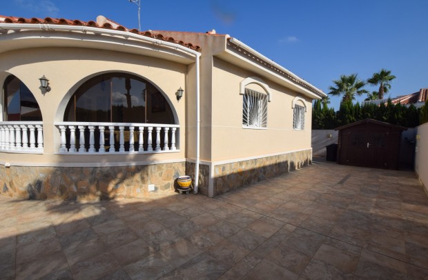 Revente - Detached House / Villa - Benijófar - Monte Azul