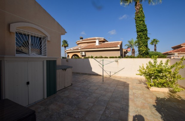 Reventa - Detached House / Villa - Benijófar - Monte Azul