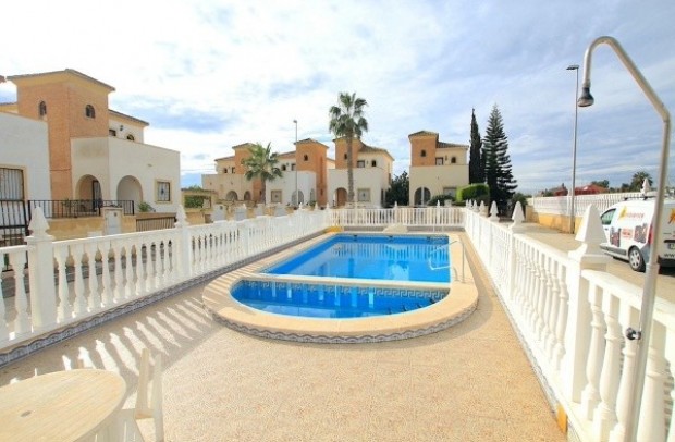 Reventa - Detached House / Villa - Guardamar del Segura - El Raso