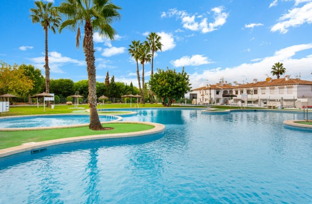 Reventa - Townhouse - Torrevieja - Lago jardin